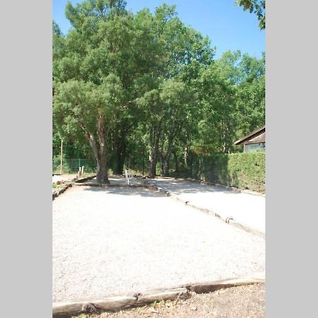 Mazet Dans Residence Avec Piscine Bagnols-en-Forêt Zewnętrze zdjęcie